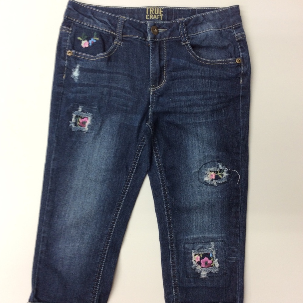 Girls True Craft Size 10 Distressed Jean Capris